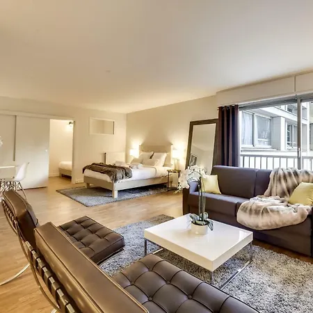 Stylish Loft In Saint-germain Des Pres Paris